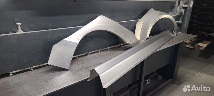 Порог на Toyota Corolla