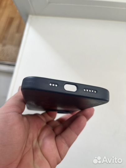 Чехол на iPhone 13 pro