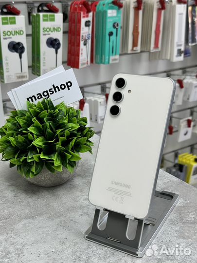 Samsung Galaxy S23 FE, 8/256 ГБ