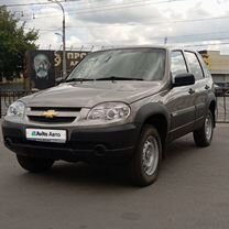 Chevrolet Niva 1.7 MT, 2018, 3 600 км, с пробегом, цена 1 030 000 руб.