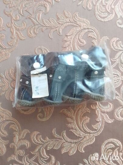 Обувь для маленьких собак