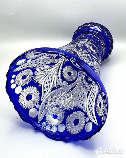 Хрустальная большая ваза