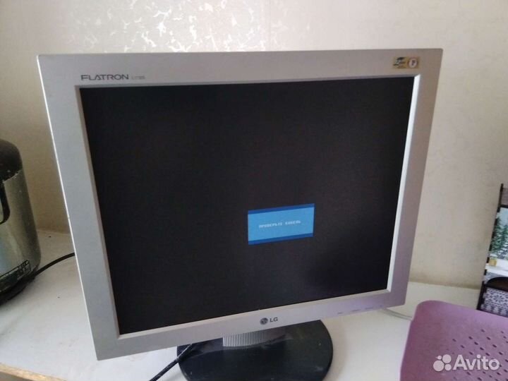 Монитор LG L1730S 17