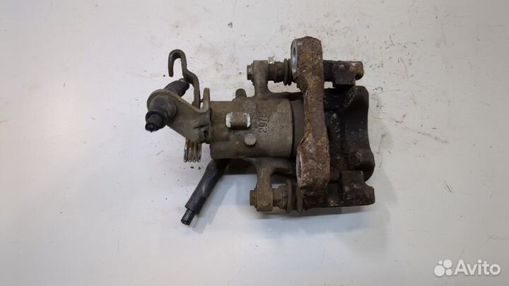 Суппорт правый задний Skoda Octavia (A7)