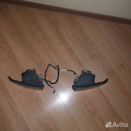 Противотуманные фары на toyota Ipsum 21 кузов