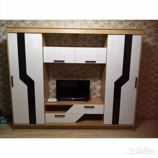Стенка для гостиной современная