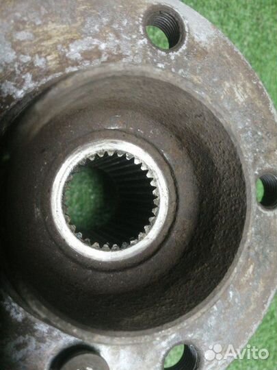 Ступица задняя правая Bmw 5-Series F10 N20B20A