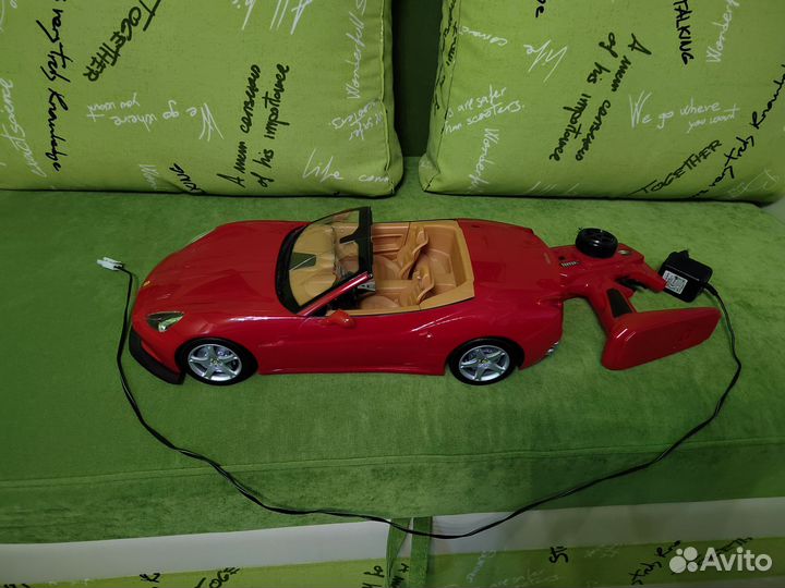 Радиоуправляемая модель машины