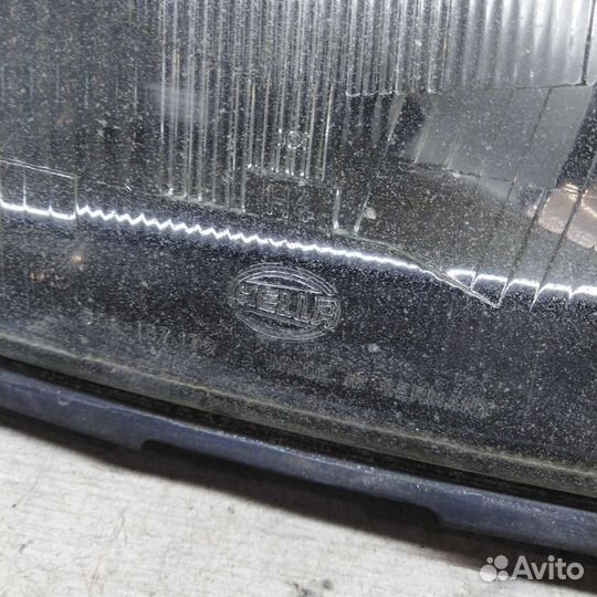 Фара передняя правая Audi 100 C4