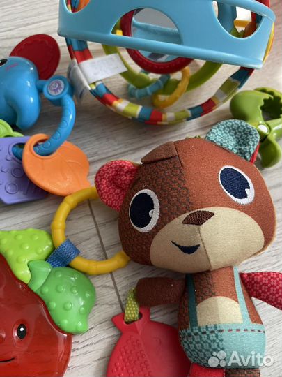 Развивающие игрушки TinyLove chicco