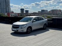 Chevrolet Cobalt 1.5 MT, 2013, 140 000 км, с пробегом, цена 610 000 руб.