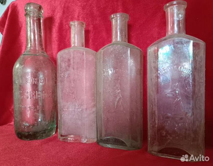 Старинные бутылки Россия