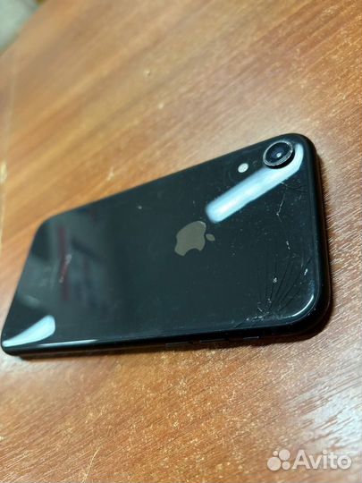 iPhone Xr, 64 ГБ