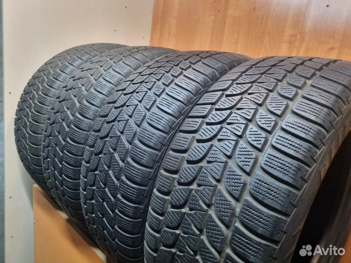 Bridgestone Blizzak LM-25 4x4 255/55 R18