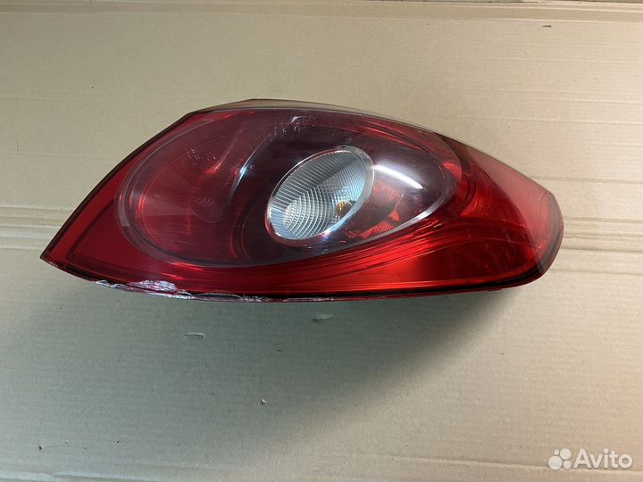 Фонарь задний правый VW Passat CC