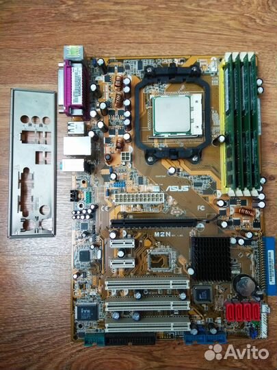 Комплект на AM2 asus M2N+AMD Athlon 64 X2 4200+4Gb