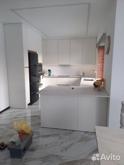 Кухонный гарнитур угловой