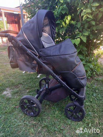 Коляска roan bass soft 3 в 1
