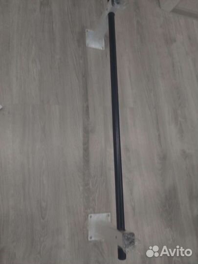 Турник настенный новый