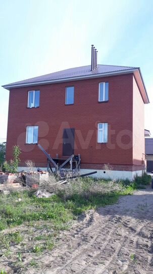 Дом 148 м² на участке 10 сот.