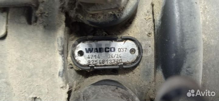 Энергоаккумулятор передний Volvo FH 3 2015