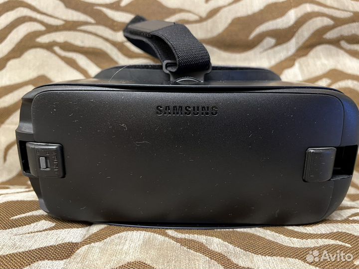 Очки виртуальной реальности samsung gear vr