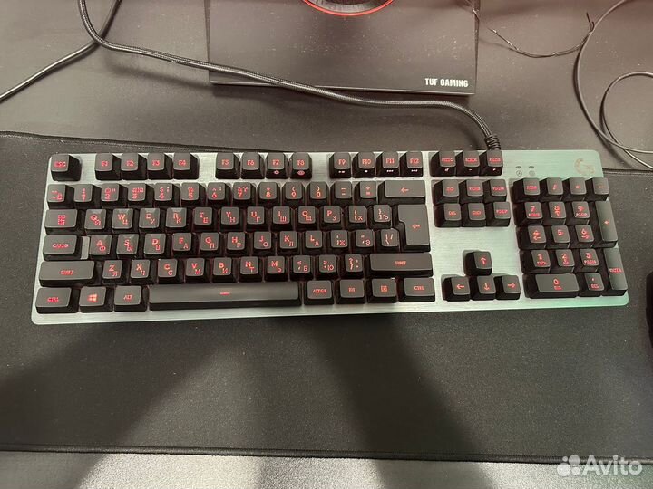 Игровая клавиатура Logitech