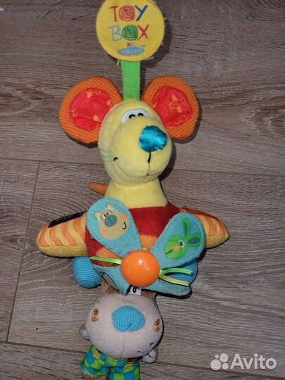 Три игрушки развивающие для самых маленьких