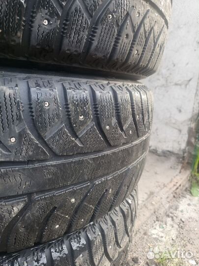 Bridgestone Ice Cruiser 7000 235/60 R18