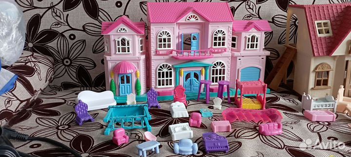 Кукольный домик