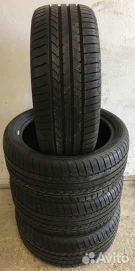 Goodyear EfficientGrip Cargo 255/45 R18