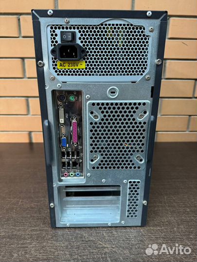 I7/16GB/256SSD