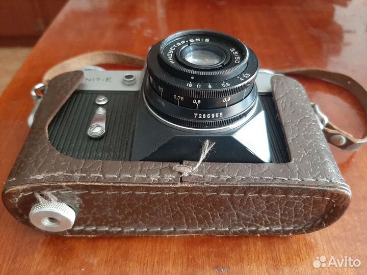 Плёночный фотоаппарат Zenit-Е