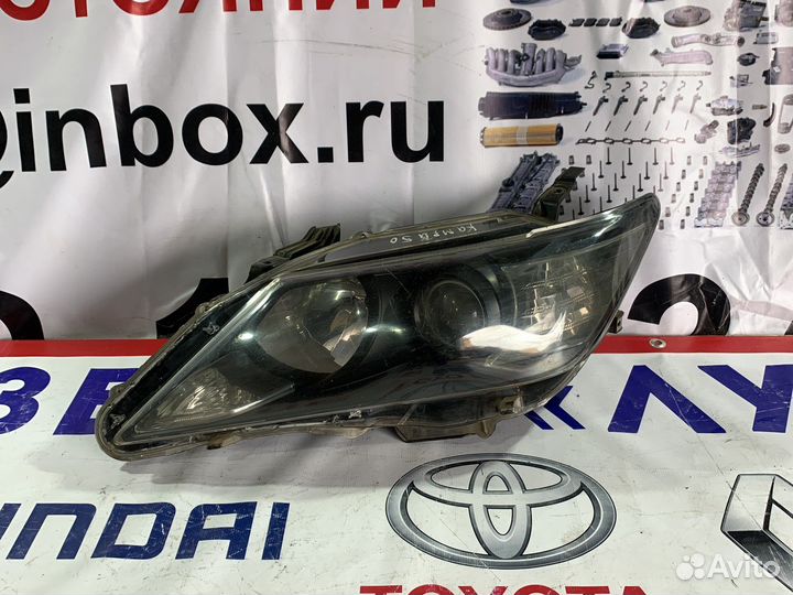 Левая фара Toyota Camry V50
