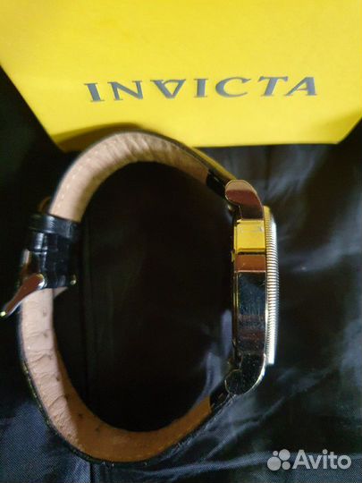Часы Invicta
