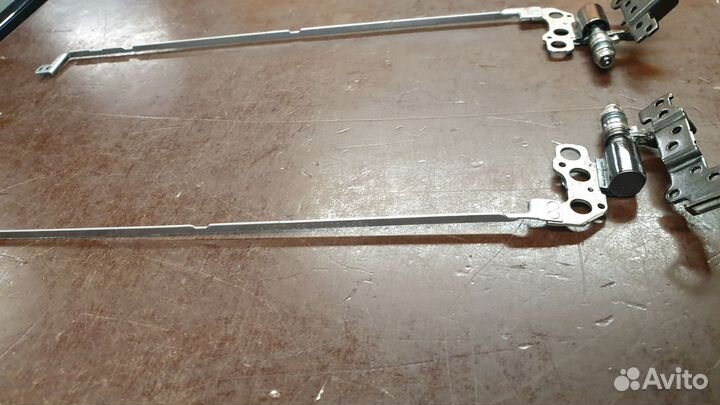 Петли Матрицы для ноутбука HP 17-w200ur (Комплект)