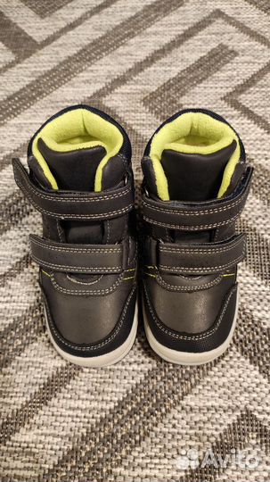 Ботинки зимние детские 22