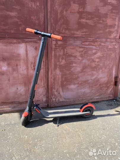 Электросамокат ninebot kickscooter ES1L