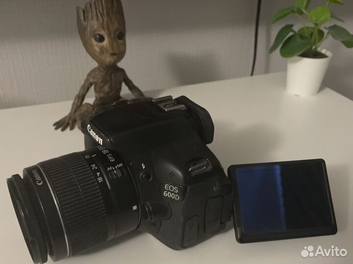 Фотоаппарат Canon eos 600d