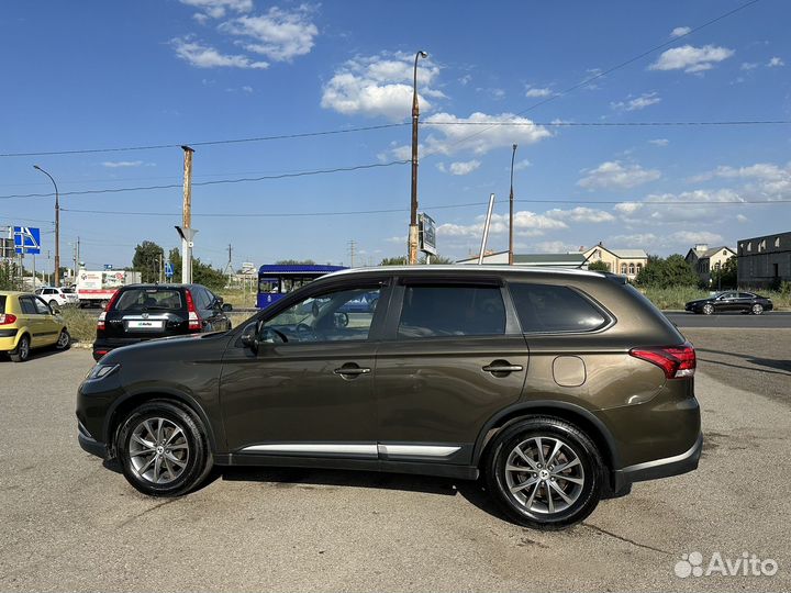 Mitsubishi Outlander 2.0 CVT, 2016, 139 402 км