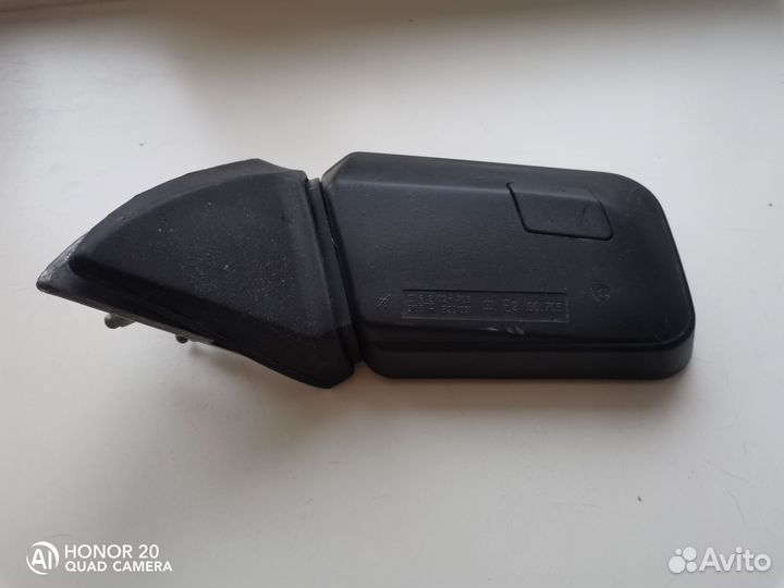 Зеркало заднего вида