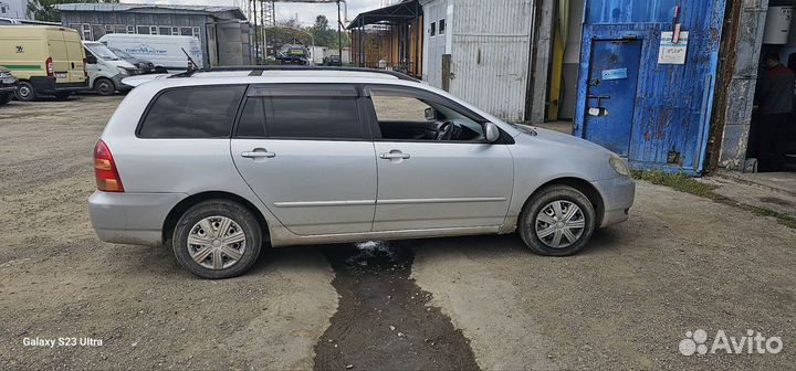 Toyota Corolla Fielder 1.5 AT, 2003, 271 500 км