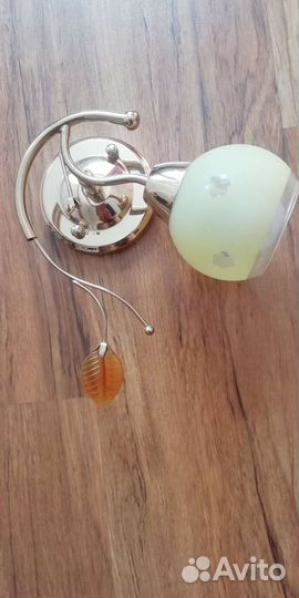 Комплект люстра и бра