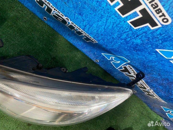 Фары Opel Astra J A14XER 2011