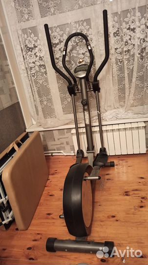 Эллиптический тренажер Atemi ae 705