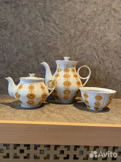 Набор фарфоровой посуды СССР