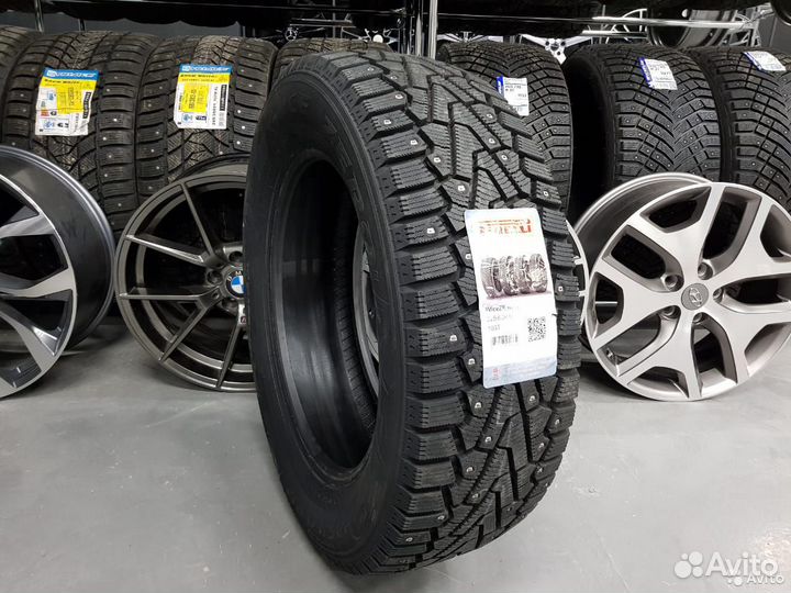 Pirelli Ice Zero 205/60 R16 96T