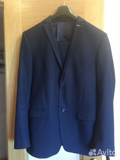 Костюм школьный