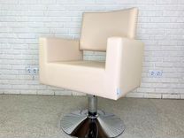 Парикмахерское кресло Cube Beige