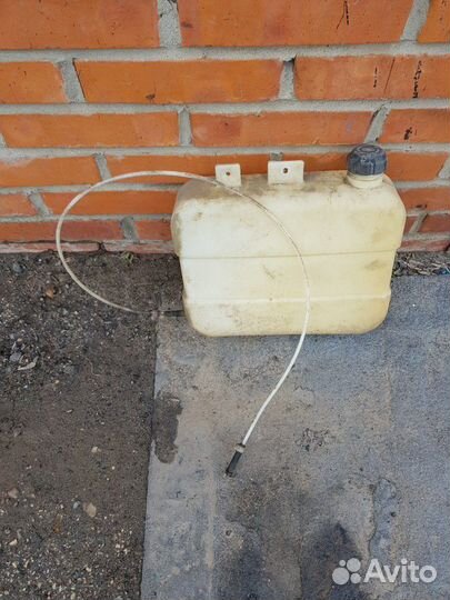 Бачок под планар